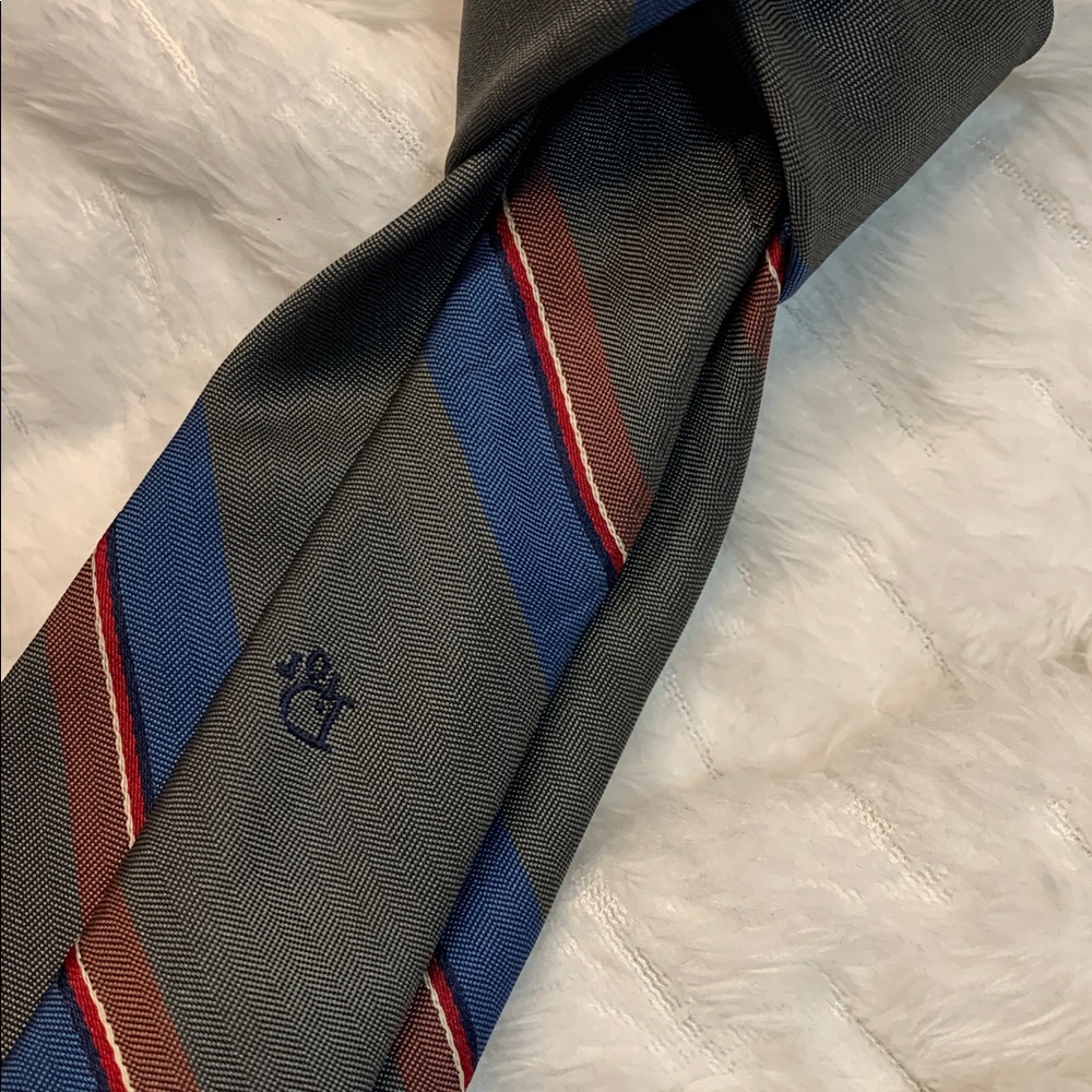 🌹VINTAGE Christian Dior SIGNATURE AUTHENTIC Charcoal Tie with Blue & Red Stripes - Picture 10 of 13